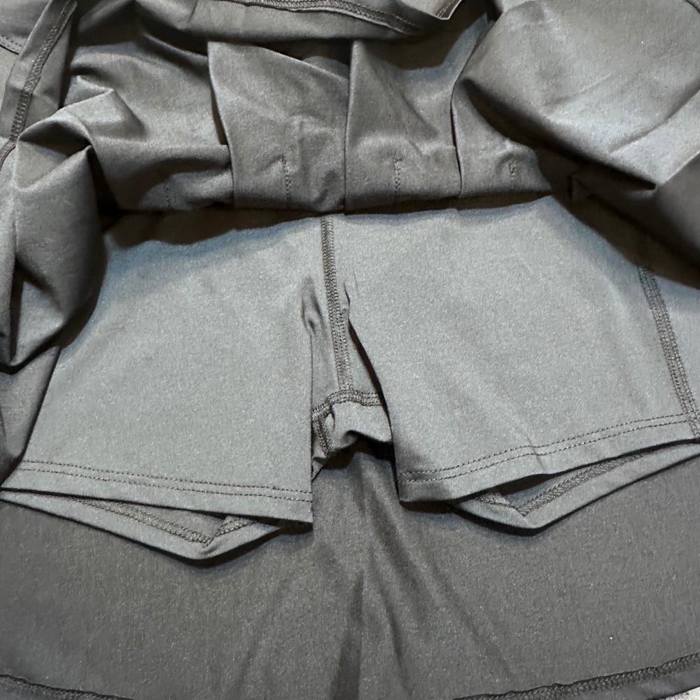 NWT ELEVEN BY VENUS WILLIAMS Black‎ Flutter Skirt Tennis Athleisure Skort Size M - Picture 8 of 9